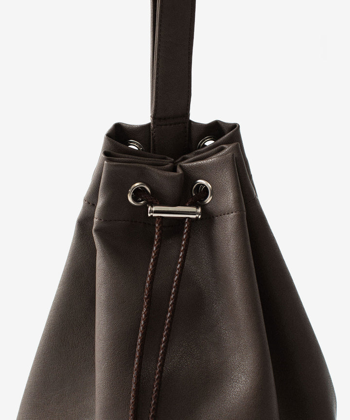 ATTACHMENT / EXCLUSIVE ITEMアタッチメントのSYNTHETIC LEATHER SMALL BUCKET BAG - D.BROWNの公式通販サイトsession福岡セレクトショップ