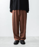 画像をギャラリービューアに読み込む, ATTACHMENT アタッチメントのCU/PE FIBRIL SATIN EASY TROUSERS - L.BROWNの公式通販サイトsession福岡セレクトショップ
