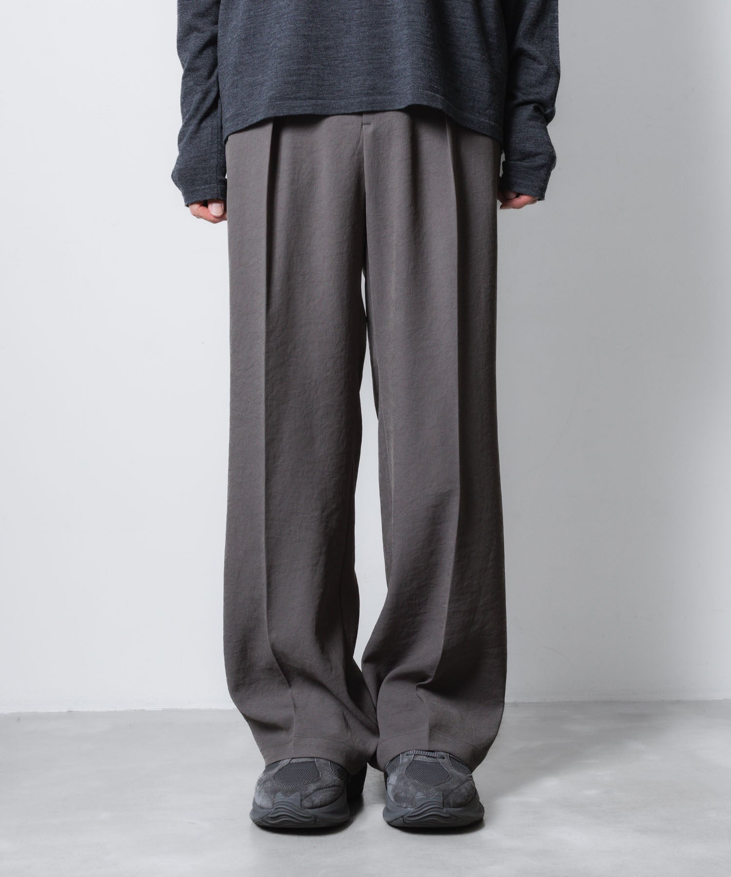 VEIN ヴェインのPE KERSEY 1TUCK TROUSERS - GRAYの公式通販サイトsession福岡セレクトショップ