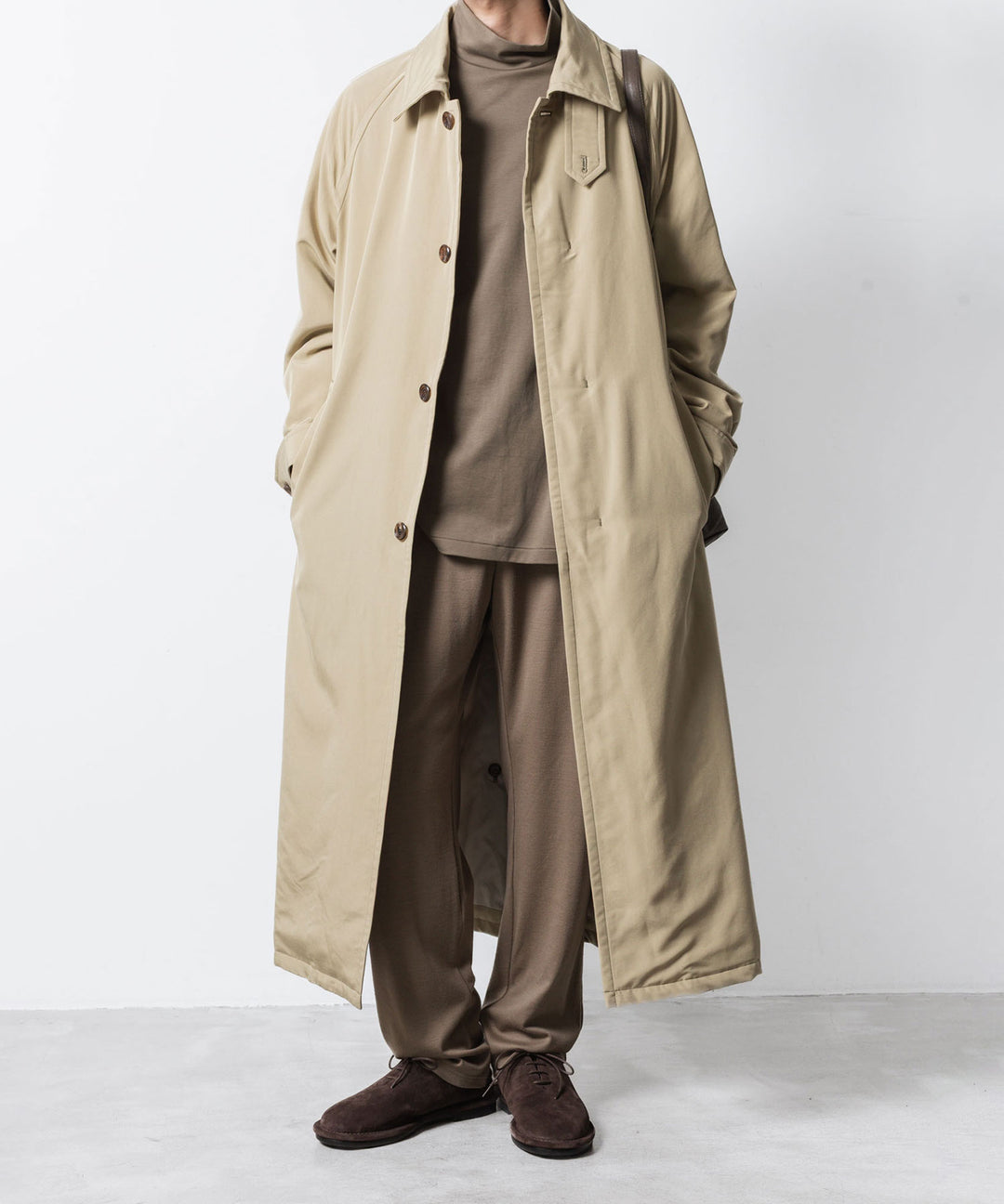 ATTACHMENT アタッチメントのCOTTON DOUBLE FACE SLIM FIT HIGHNECK L/S TEE - CAMELの公式通販サイトsession福岡セレクトショップ