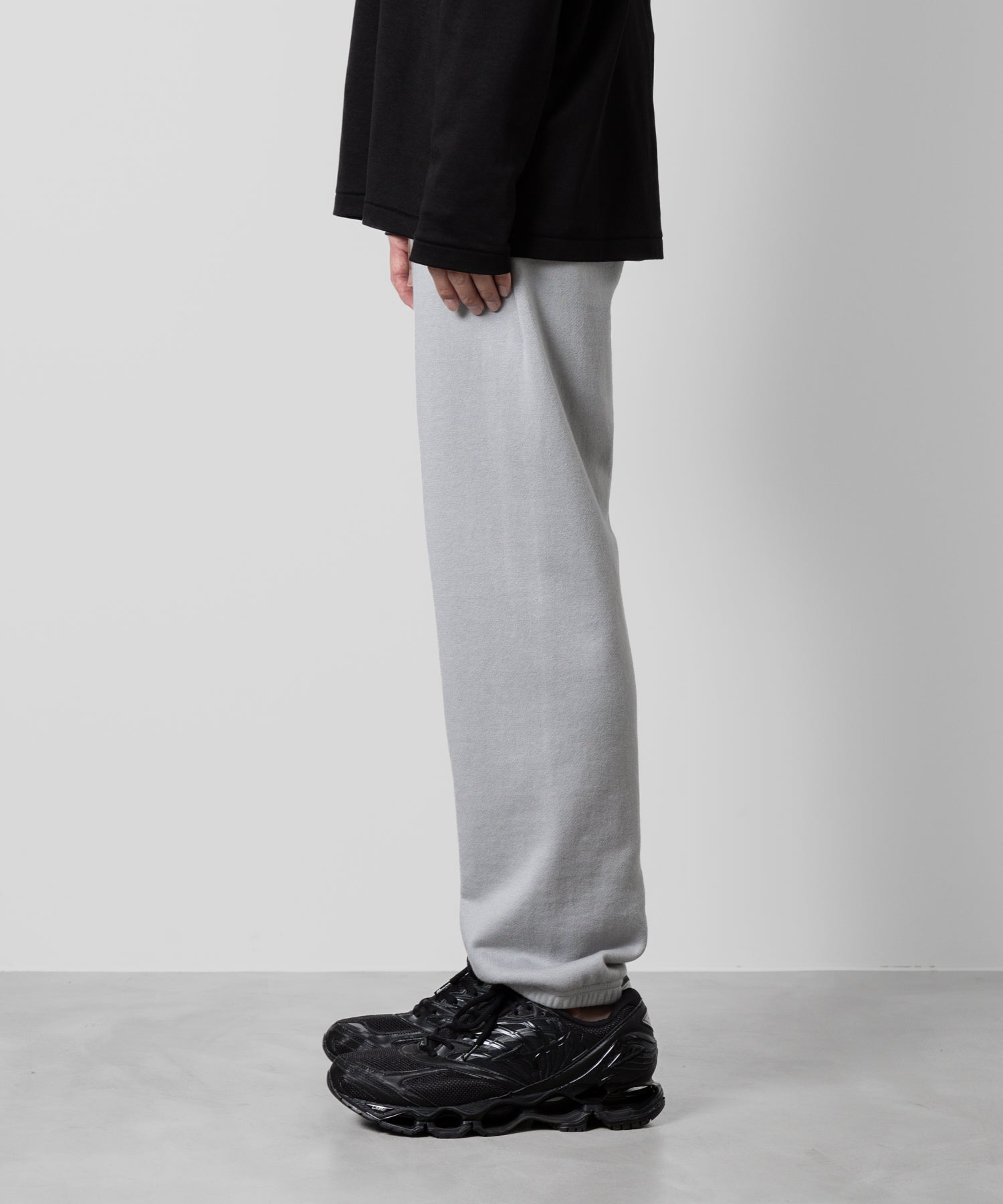 ATTACHMENT アタッチメントのSOFT CLASSIC TERRY SWEAT PANTS - L.BLUEの公式通販サイトsession福岡セレクトショップ