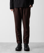 画像をギャラリービューアに読み込む, ATTACHMENT アタッチメントのPE STRETCH DOUBLE CLOTH REGULAR FIT EASY TROUSERS - BROWN 公式通販サイトsession福岡セレクトショップ
