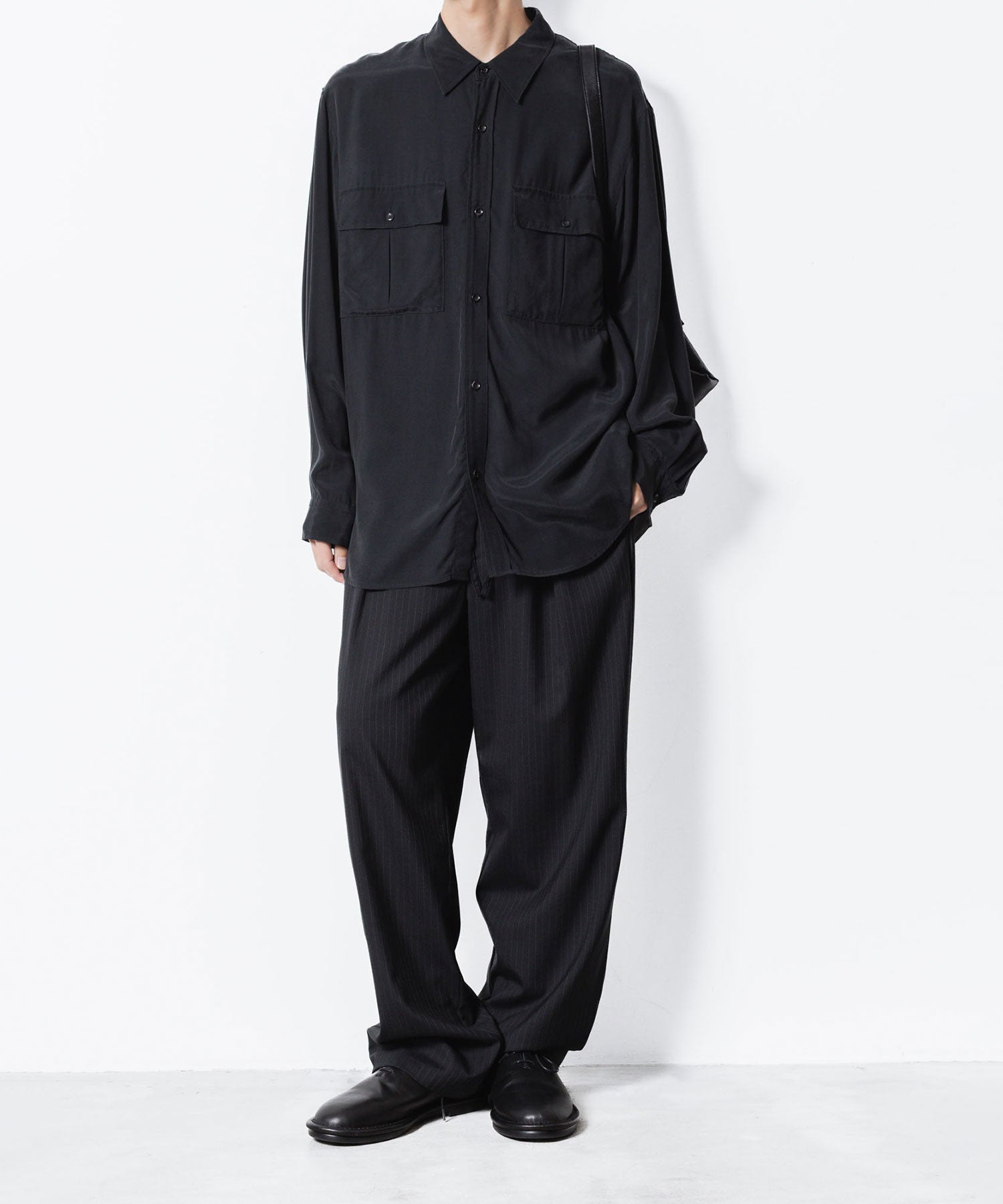 【 ATTACHMENT 】CU/RY FIBRIL TAFFETA PATCH POCKET L/S SHIRT - BLACK