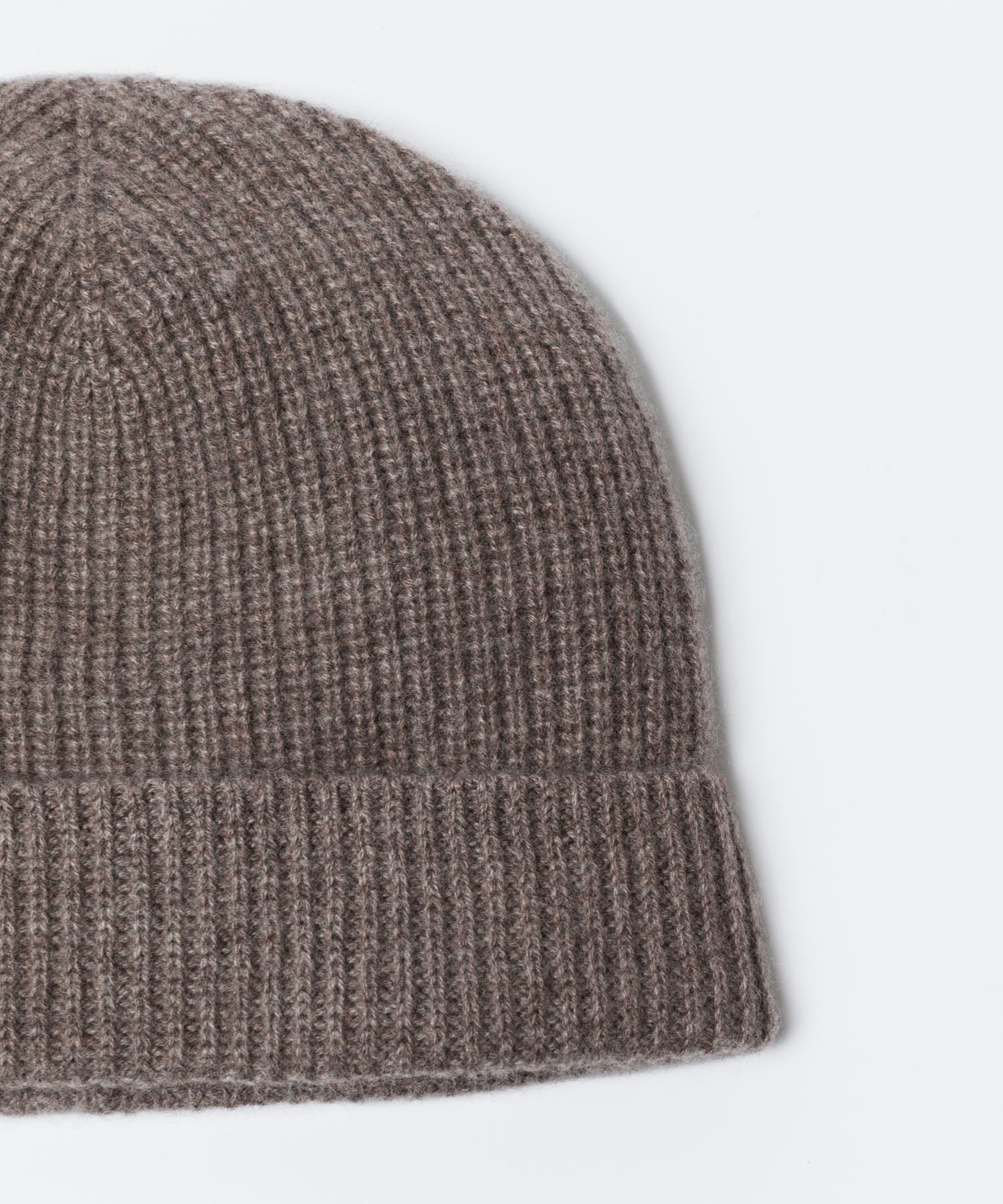 ATTACHMENT アタッチメントのCASHMERE　KNIT BEANIE - CAMELの公式通販サイトsession福岡セレクトショップ