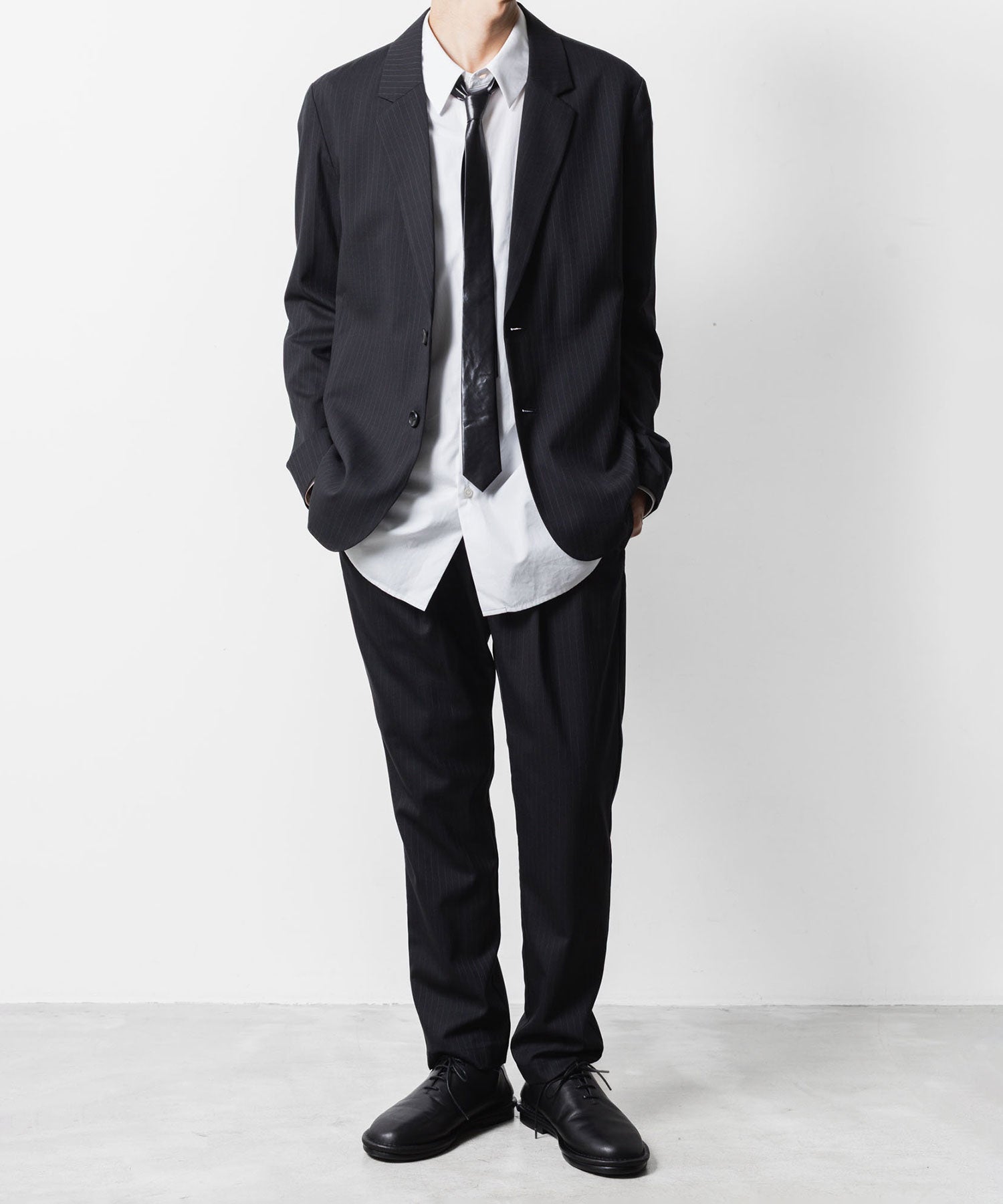 ATTACHMENT アタッチメントのT/W/SI STRETCH GABARDINE REGULAR FIT EASY TROUSERS - S.BLACKの公式通販サイトsession福岡セレクトショップ