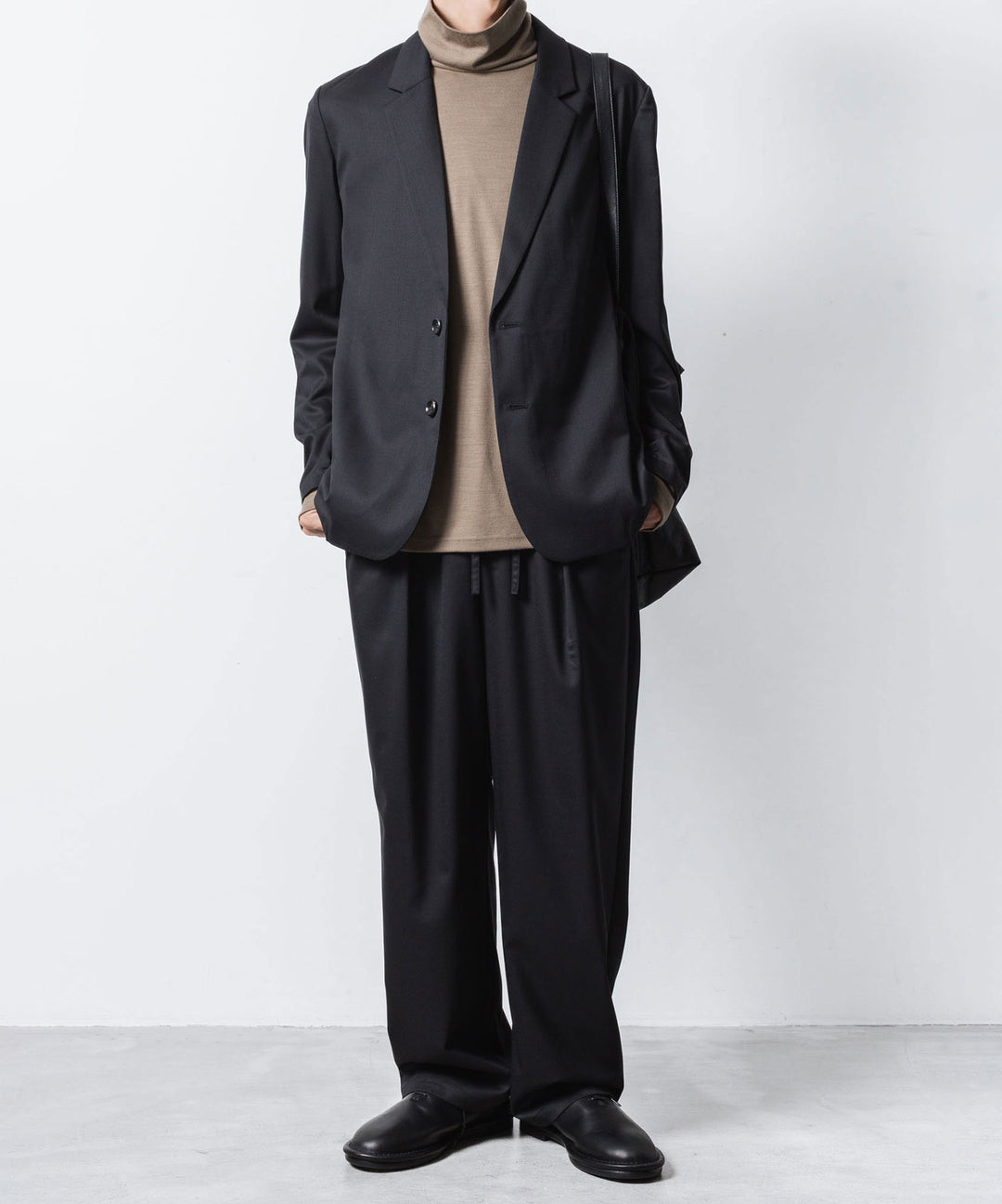 ATTACHMENT アタッチメントのT/W/SI STRETCH GABARDINE 2B JKT - BLACKの公式通販サイトsession福岡セレクトショップ