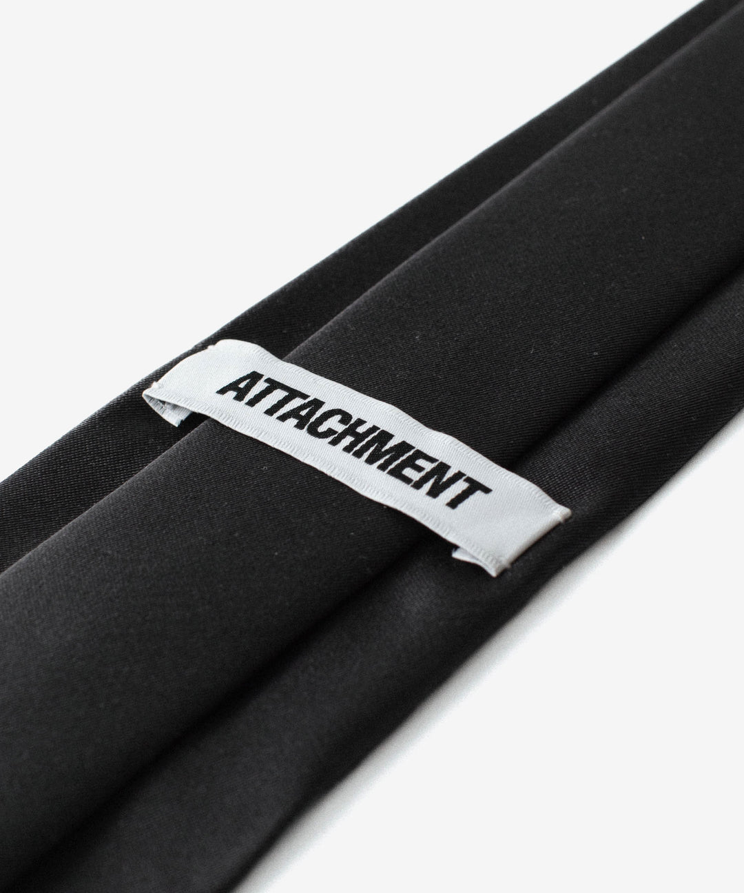 ATTACHMENT アタッチメントのSILK SATIN TIE - BLACKの公式通販サイトsession福岡セレクトショップ