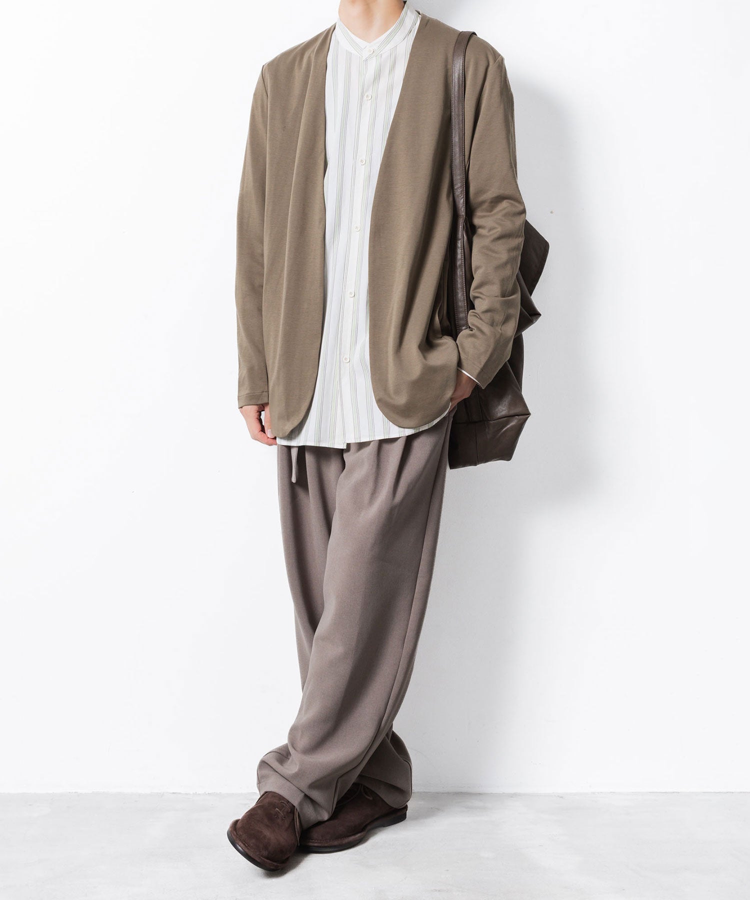 ATTACHMENT アタッチメントのCU/CO STRIPE TWILL BANDCOLLAR L/S SHIRT - S.GREENの公式通販サイトsession福岡セレクトショップ