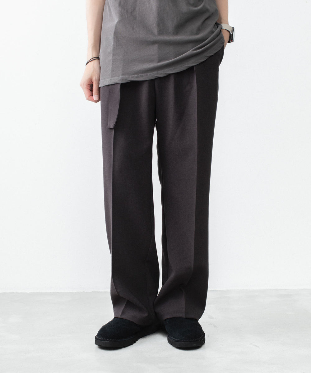ATTACHMENT アタッチメントのPE STRETCH DOUBLE CLOTH BELTED STRAIGHT TROUSERS - D.BROWNの公式通販サイトsession福岡セレクトショップ