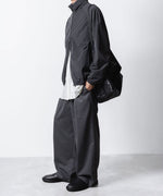 画像をギャラリービューアに読み込む, ATTACHMENT アタッチメントのT/W/SI STRETCH GABARDINE FLAP TROUSERS - S.GRAYの公式通販サイトsession福岡セレクトショップ
