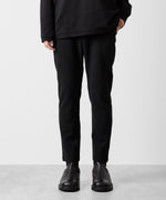 画像をギャラリービューアに読み込む, ATTACHMENT アタッチメントのPE STRETCH DOUBLE CLOTH NARROW TROUSERS - BLACK 公式通販サイトsession福岡セレクトショップ
