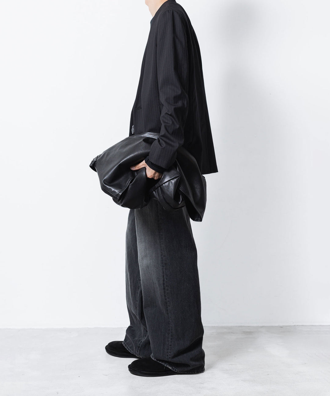 ATTACHMENT アタッチメントの11OZ DENIM FLAP JEANS - BLACKの公式通販サイトsession福岡セレクトショップ