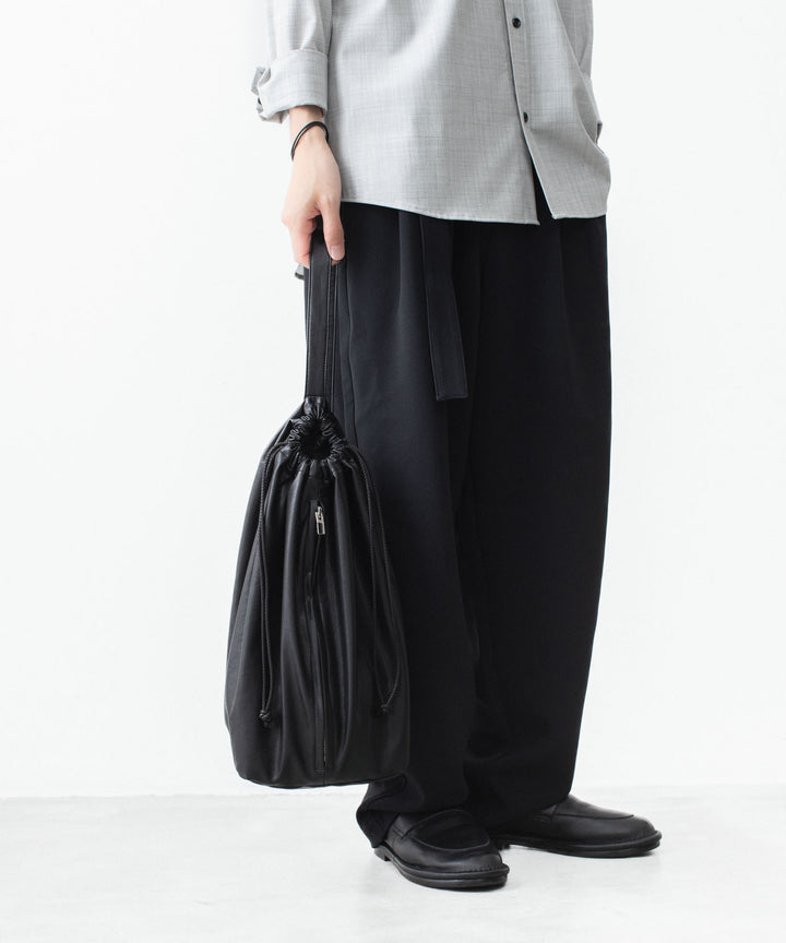 ATTACHMENT アタッチメントのSYNTHETIC LEATHER BUCKET BAG - BLACKの公式通販サイトsession福岡セレクトショップ