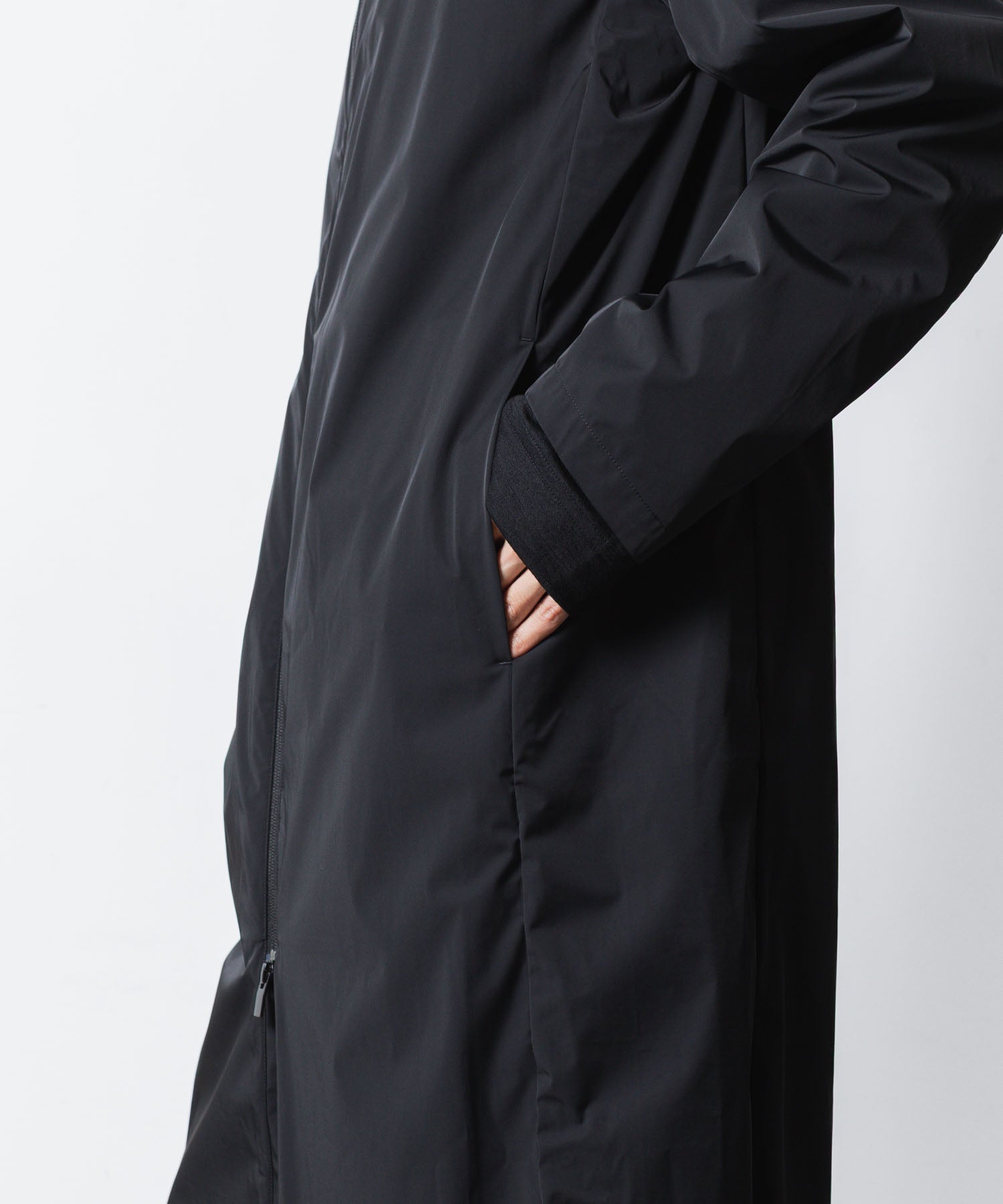 ATTACHMENT アタッチメントのNY 2LAYER STRETCH LIGHT HOODED COAT - BLACKの公式通販サイトsession福岡セレクトショップ