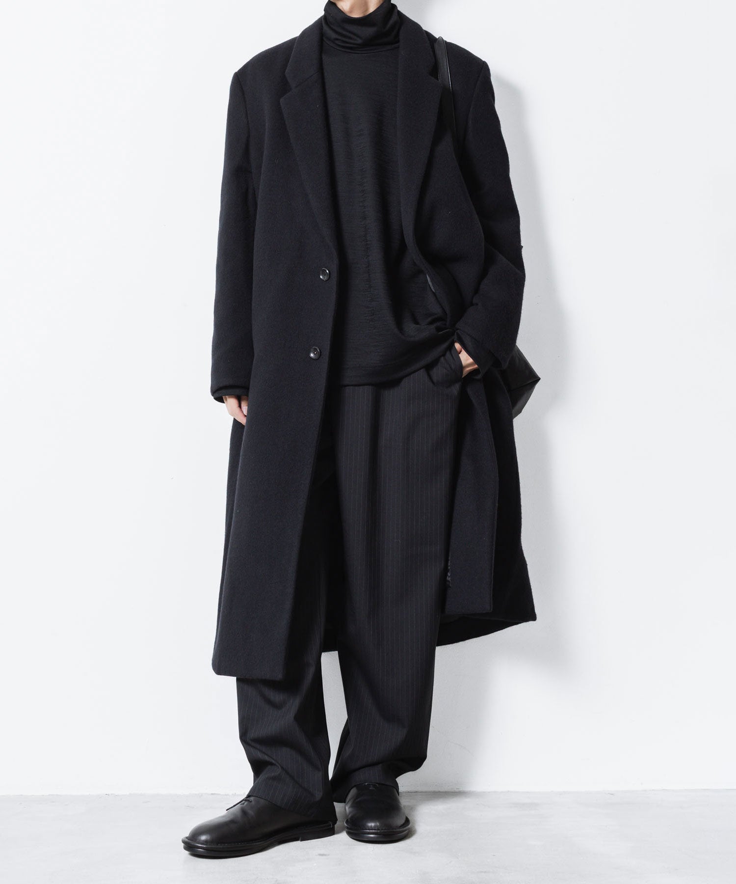 ATTACHMENT アタッチメントのWOOL SHAGGY PADDING CHESTER COAT - BLACKの公式通販サイトsession福岡セレクトショップ