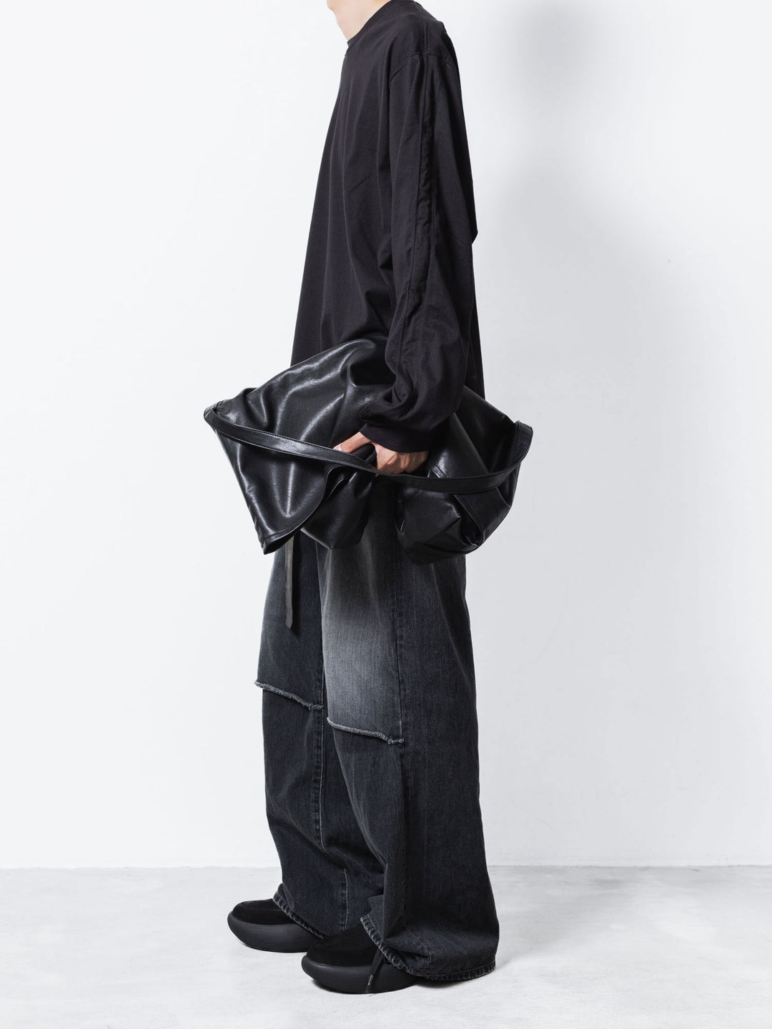 VEIN ヴェインの11OZ DENIM CUT OFF BAGGY TROUSERS - BLACKの公式通販サイトsession福岡セレクトショップ