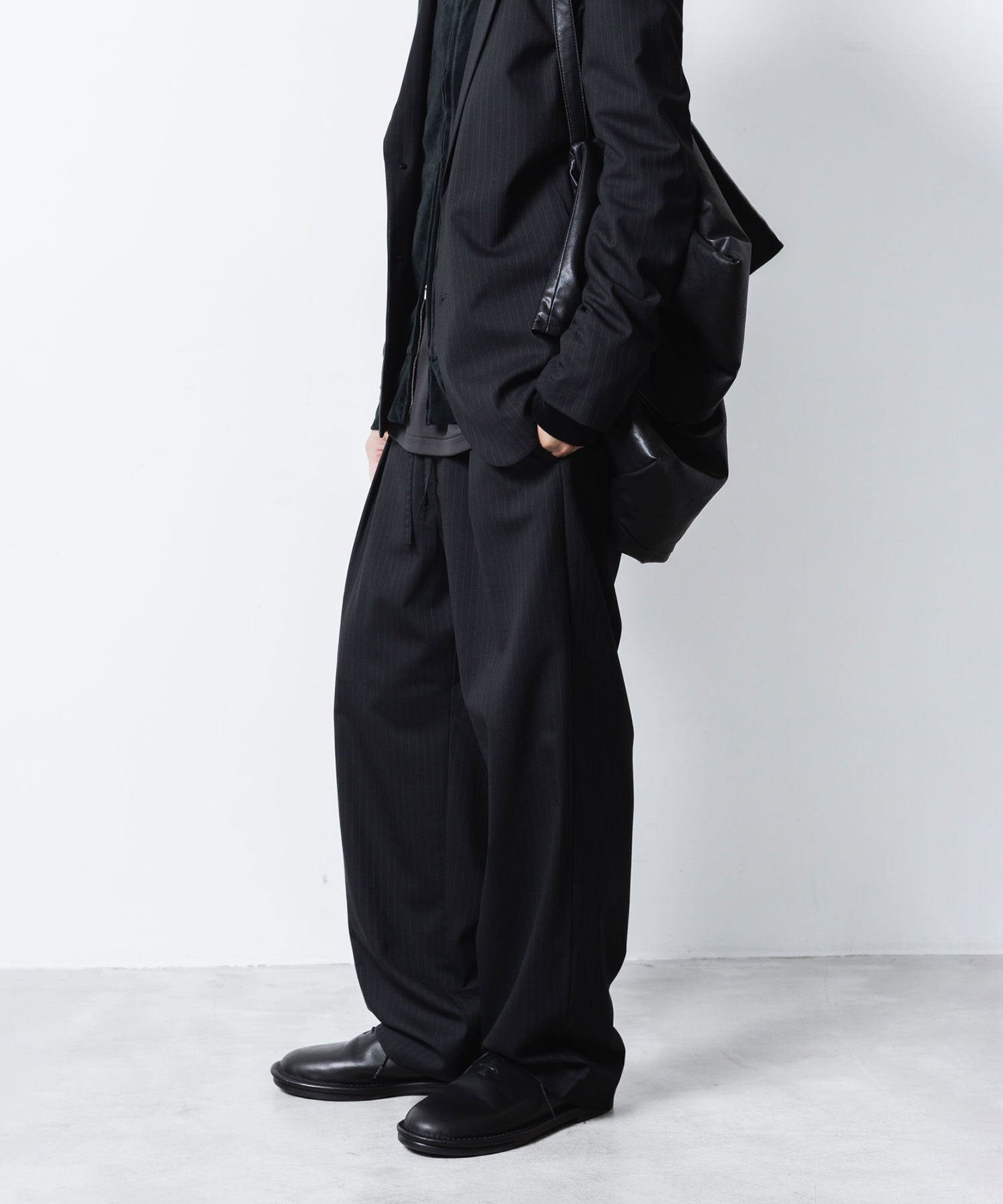 ATTACHMENT アタッチメントのCO/PE VELOR JERSEY TRACK JACKET - BLACKの公式通販サイトsession福岡セレクトショップ