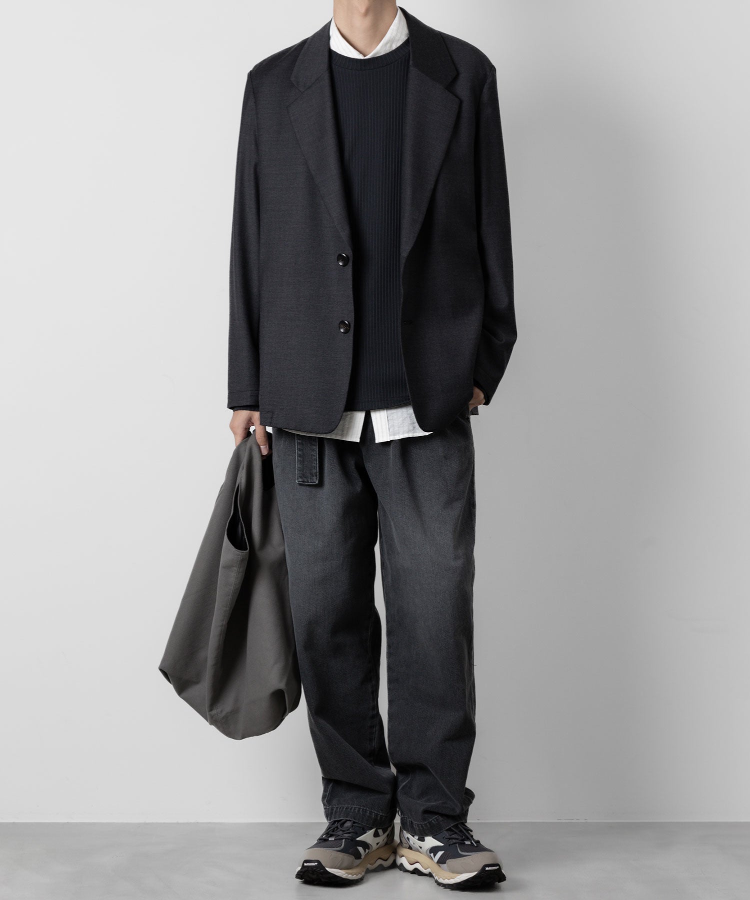 ATTACHMENT アタッチメントの11oz DENIM BELTED TAPERED FIT TROUSERS - BLACK 公式通販サイトsession福岡セレクトショップ