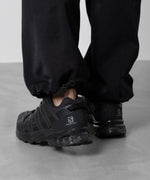 画像をギャラリービューアに読み込む, 【ATTACHMENT】ATTACHMENT アタッチメントのNY/CO TWILL WIDE CARGO TROUSERS - BLACK 公式通販サイトsession福岡セレクトショップ
