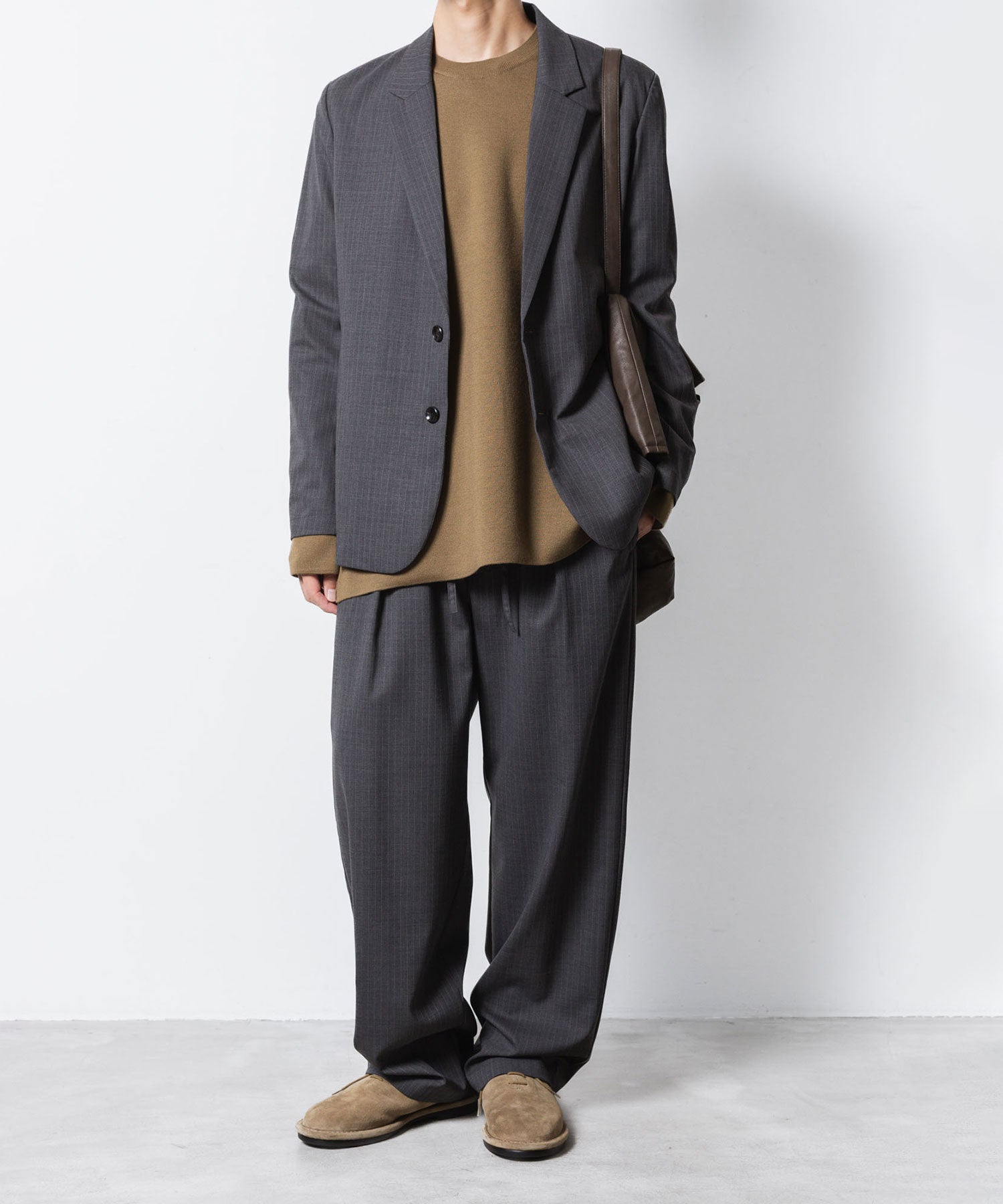 ATTACHMENT アタッチメントのWOxPE DOUBLE FACE KNIT CREW NECK PULLOVER - KHAKIの公式通販サイトsession福岡セレクトショップ