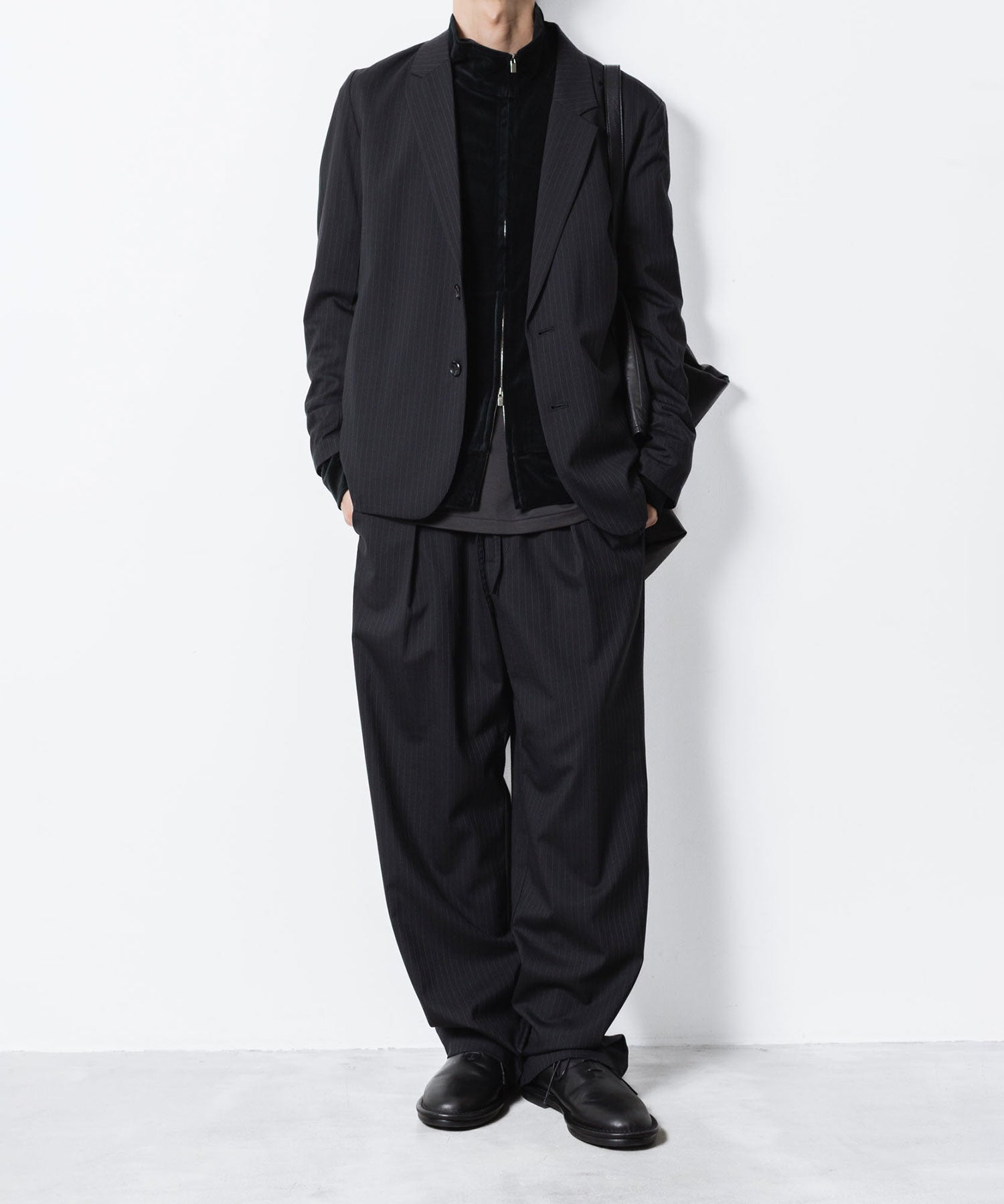 ATTACHMENT アタッチメントのCO/PE VELOR JERSEY TRACK JACKET - BLACKの公式通販サイトsession福岡セレクトショップ