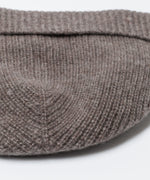画像をギャラリービューアに読み込む, ATTACHMENT アタッチメントのCASHMERE　KNIT BEANIE - CAMELの公式通販サイトsession福岡セレクトショップ
