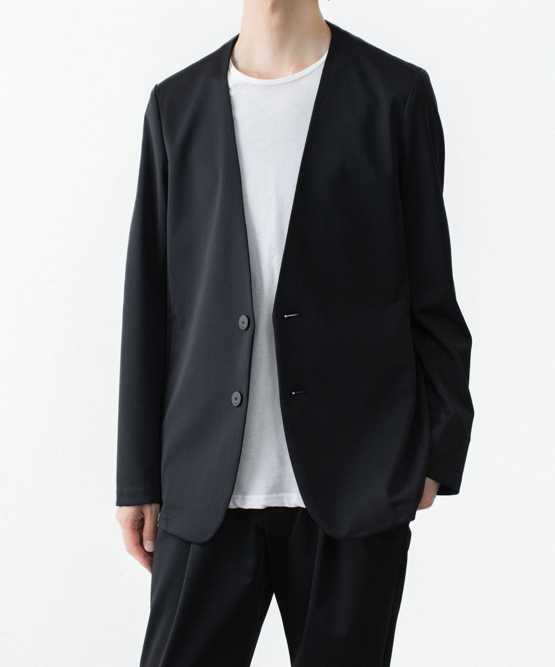 ATTACHMENT / EXCLUSIVE ITEMアタッチメントのLUCA MATTE TWIST COLLARLESS JKT - BLACKの公式通販サイトsession福岡セレクトショップ