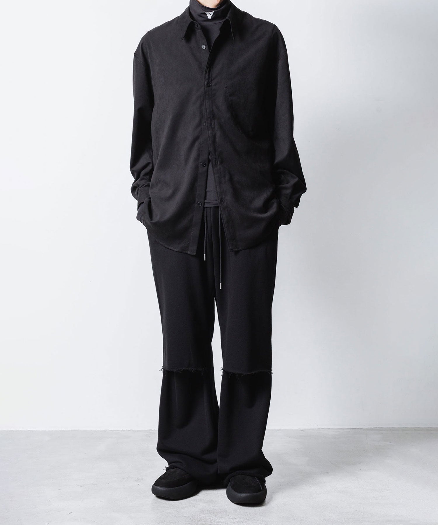 VEIN ヴェインのJUMBERCA TERRY CUT OFF BAGGY TROUSERS - BLACKの公式通販サイトsession福岡セレクトショップ