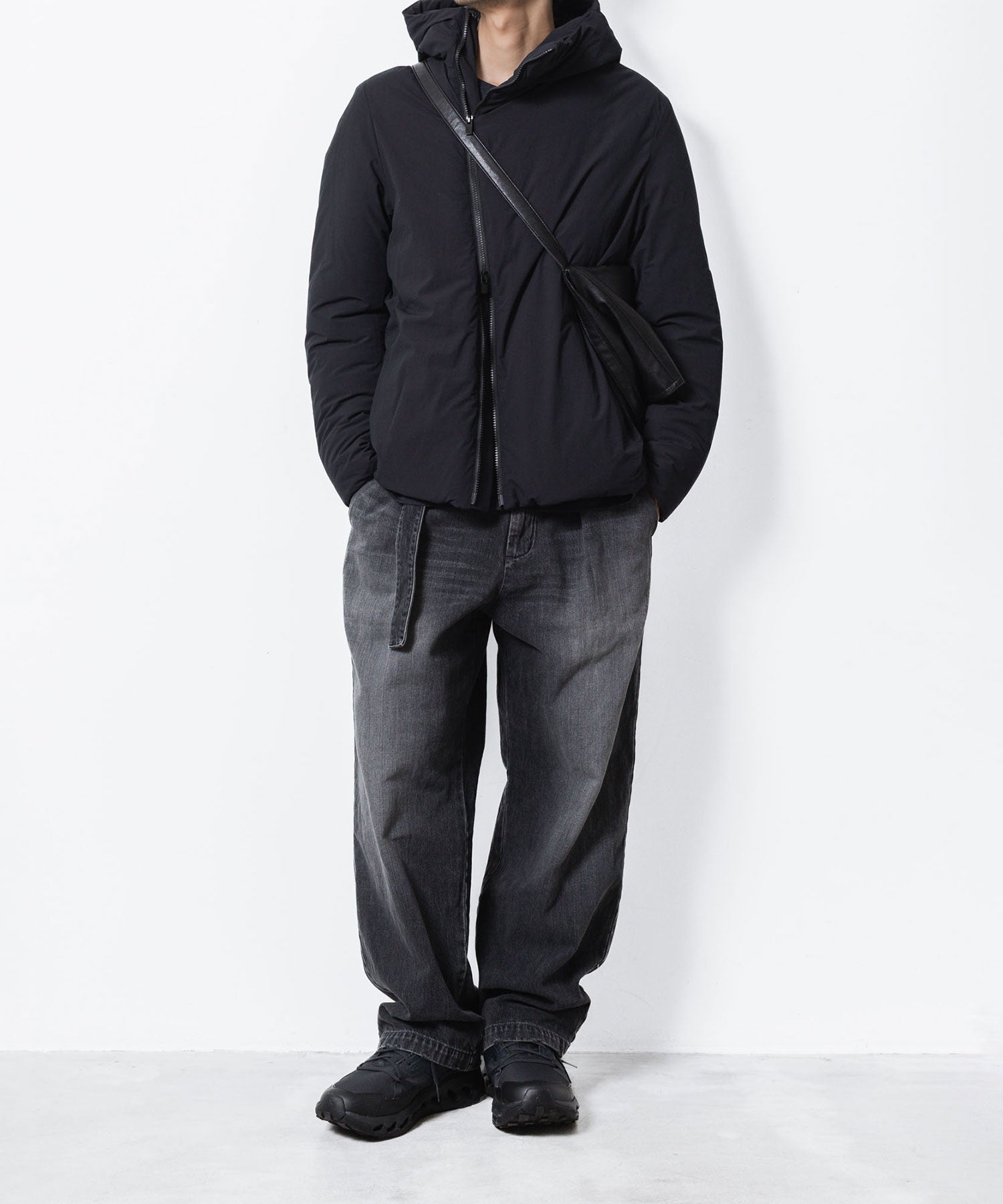 ATTACHMENT / EXCLUSIVE ITEMアタッチメントのNY 2WAY STRECH ROUND ZIP HOODED JACKET - BLACKの公式通販サイトsession福岡セレクトショップ