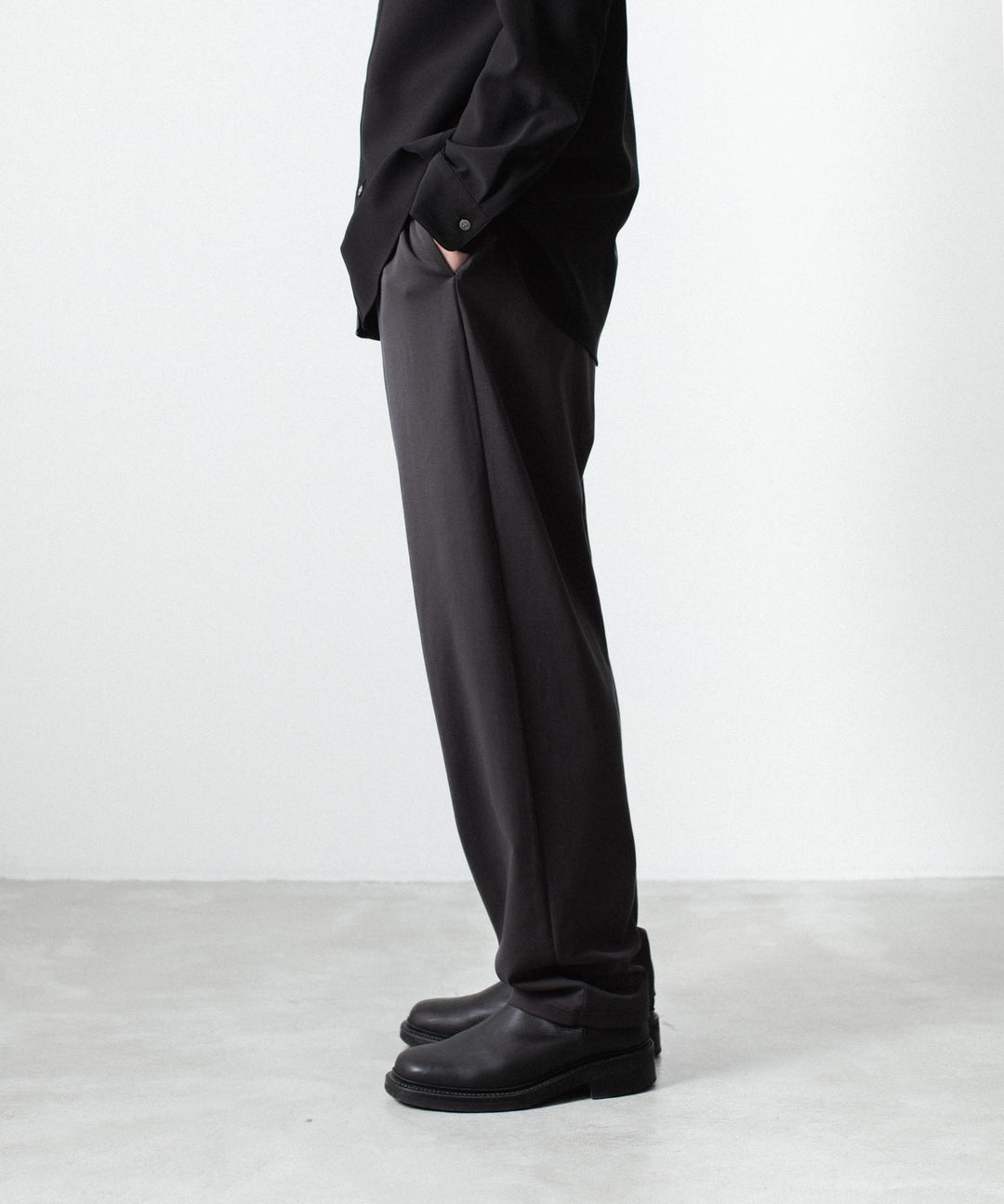 ATTACHMENT アタッチメントのCOTTON DOUBLE FACE LOUNGE TROUSERS - D.GRAYの公式通販サイトsession福岡セレクトショップ