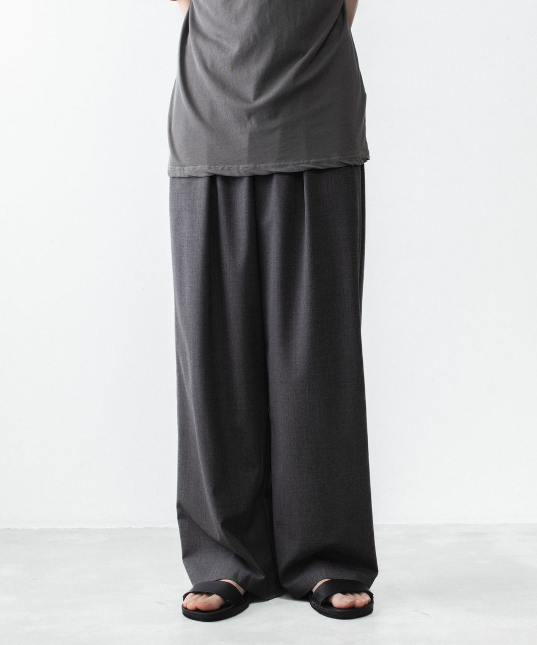 ATTACHMENT アタッチメントのWO/TA STRETCH TRO 1TUCK WIDE TROUSERS - D.GRAYの公式通販サイトsession福岡セレクトショップ