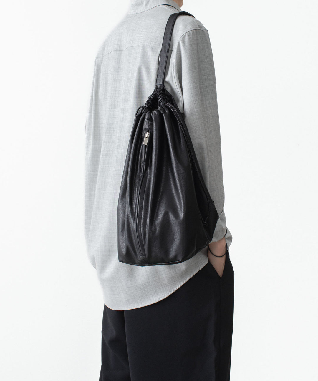 ATTACHMENT アタッチメントのSYNTHETIC LEATHER BUCKET BAG - BLACKの公式通販サイトsession福岡セレクトショップ