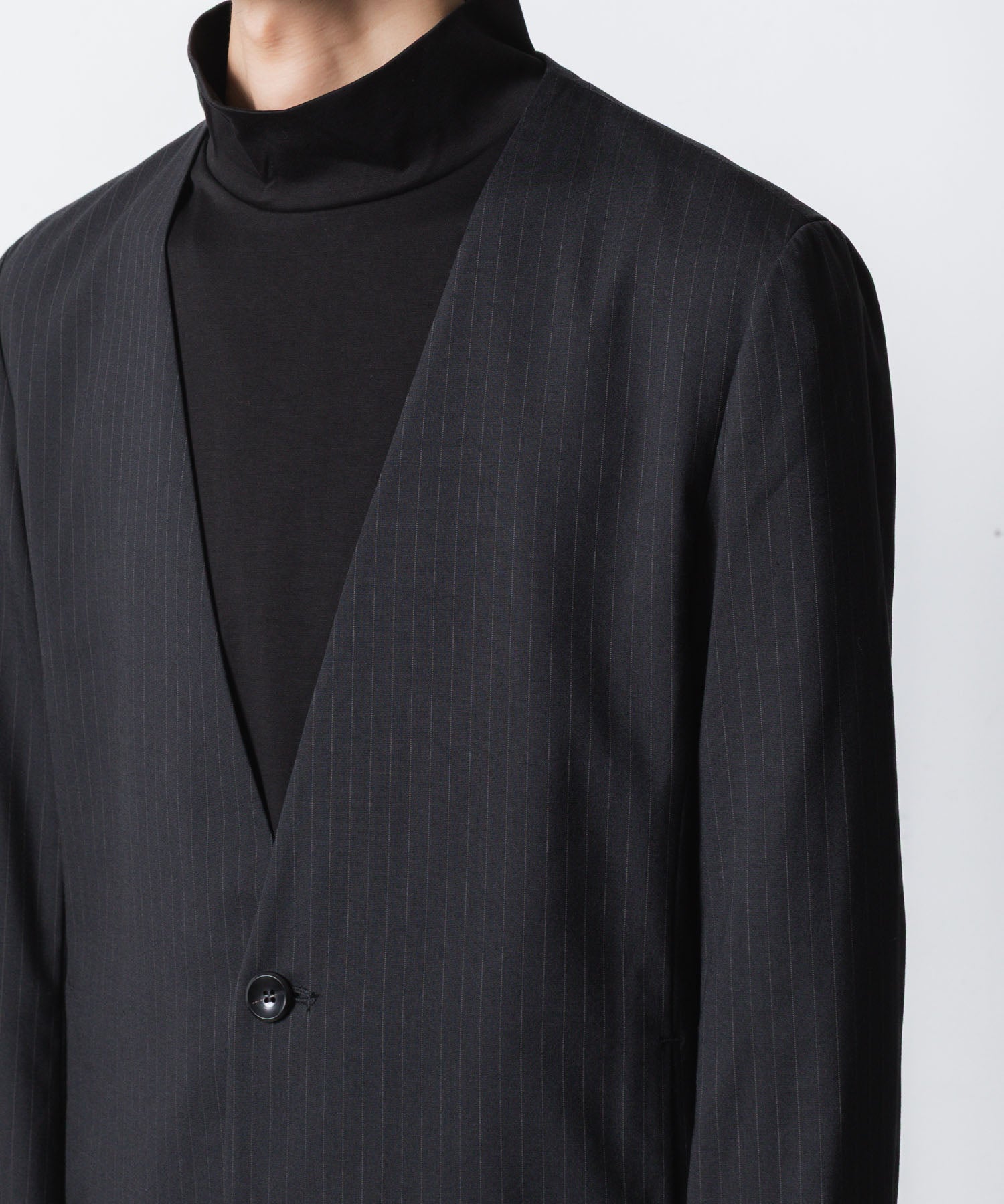 ATTACHMENT アタッチメントのT/W/SI STRETCH GABARDINE COLLARLESS JKT - S.BLACKの公式通販サイトsession福岡セレクトショップ