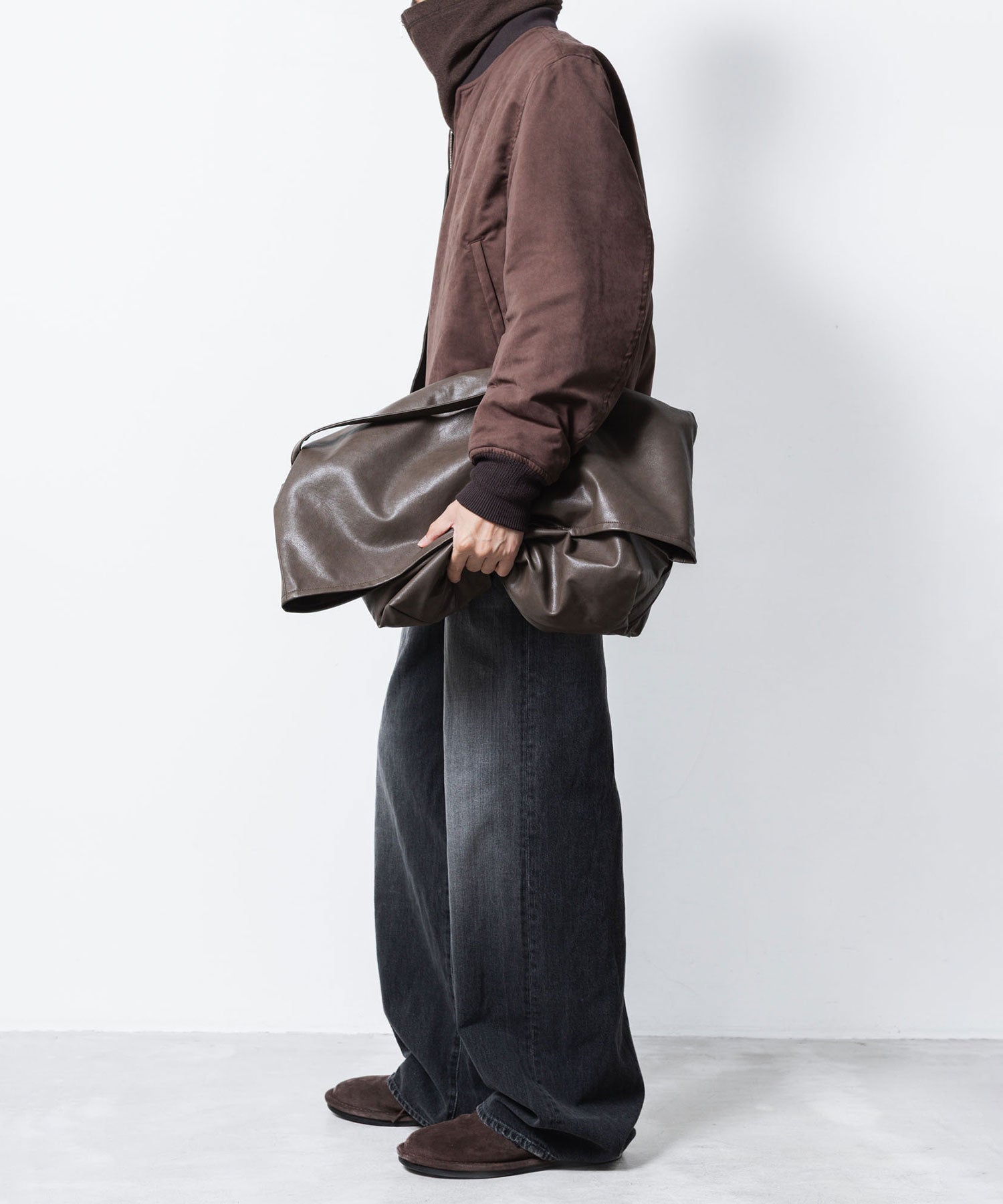 ATTACHMENT アタッチメントの11OZ DENIM FLAP JEANS - BLACKの公式通販サイトsession福岡セレクトショップ