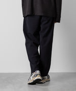 画像をギャラリービューアに読み込む, ATTACHMENT アタッチメントのPE STRETCH DOUBLE CLOTH BELTED TAPERED FIT TROUSERS - NAVY 公式通販サイトsession福岡セレクトショップ
