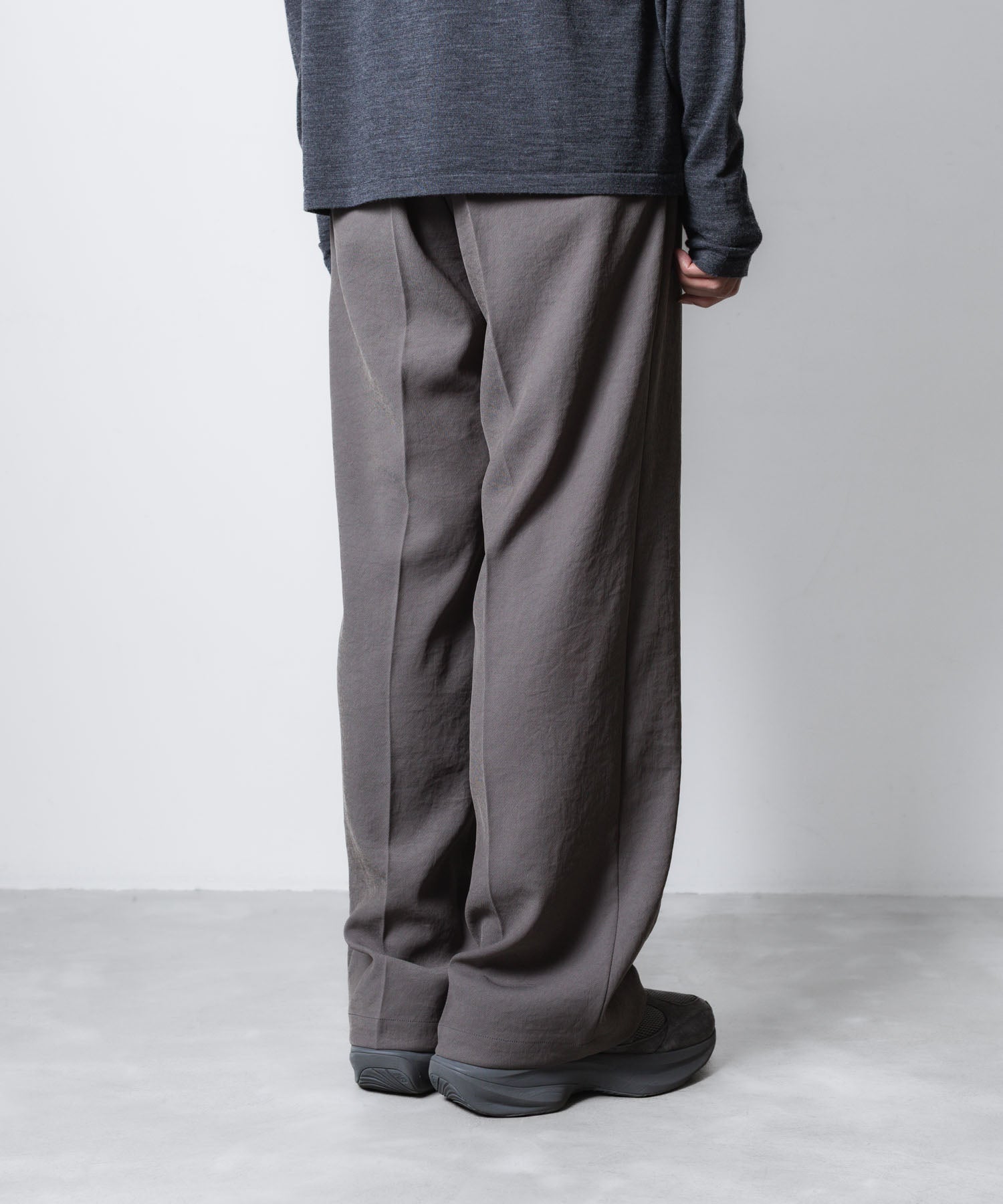 VEIN ヴェインのPE KERSEY 1TUCK TROUSERS - GRAYの公式通販サイトsession福岡セレクトショップ