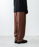 画像をギャラリービューアに読み込む, ATTACHMENT アタッチメントのCU/PE FIBRIL SATIN EASY TROUSERS - L.BROWNの公式通販サイトsession福岡セレクトショップ
