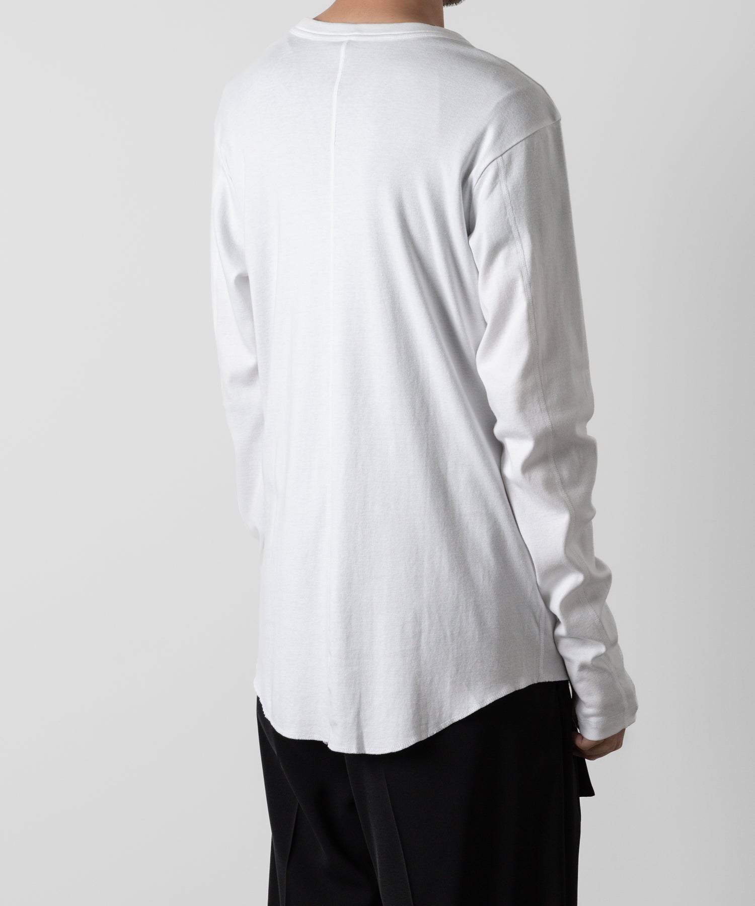 【ATTACHMENT】ATTACHMENT アタッチメントのSVIN CO RIB O-NECK L/S TEE - WHITE 公式通販サイトsession福岡セレクトショップ