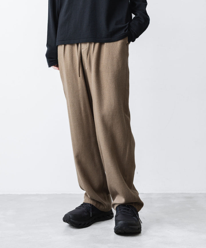 ATTACHMENT アタッチメントのRY/CO/SI FLANNEL 1TUCK EASY TROUSERS - CAMELの公式通販サイトsession福岡セレクトショップ