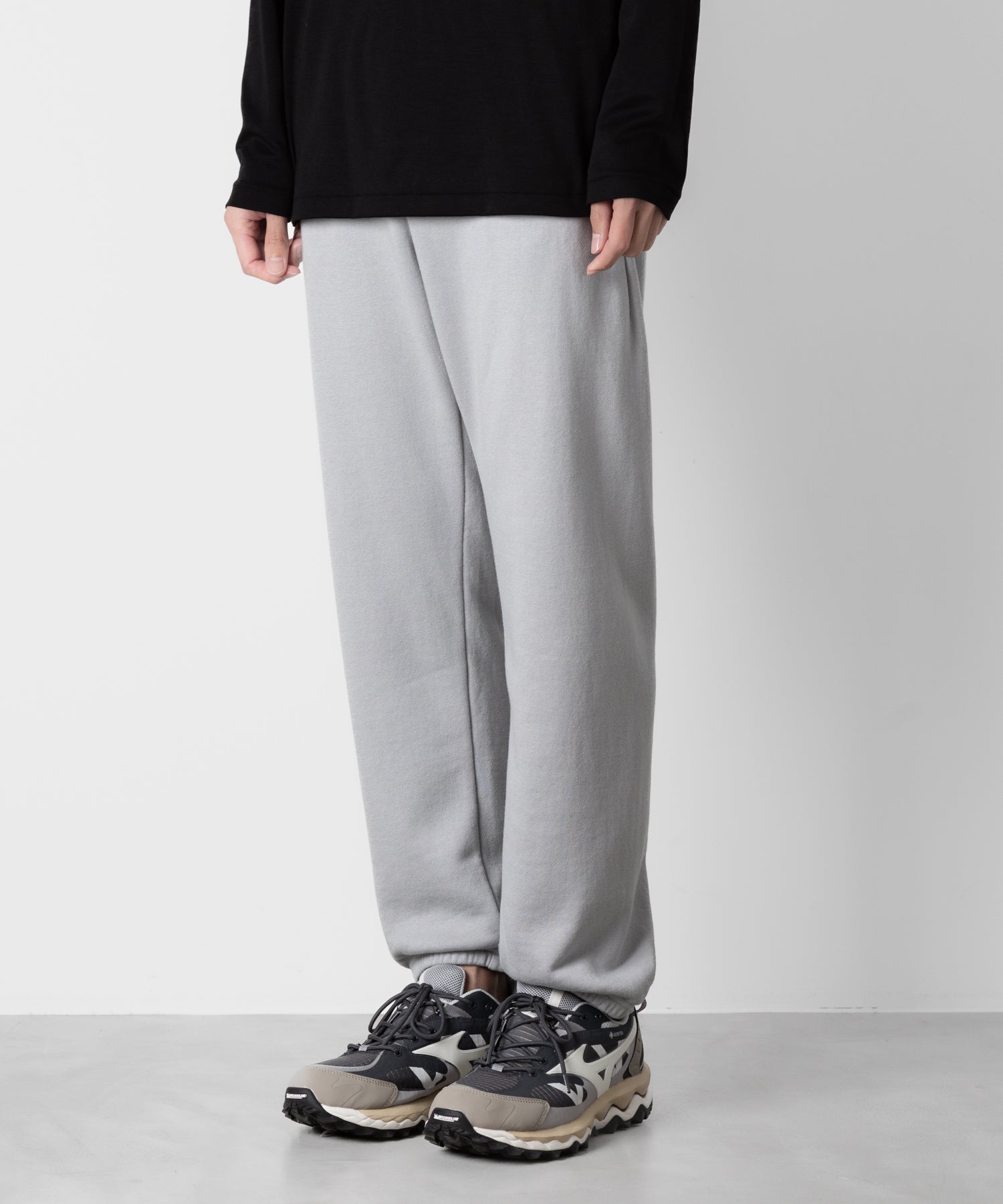 ATTACHMENT アタッチメントのSOFT CLASSIC TERRY SWEAT PANTS - L.BLUEの公式通販サイトsession福岡セレクトショップ