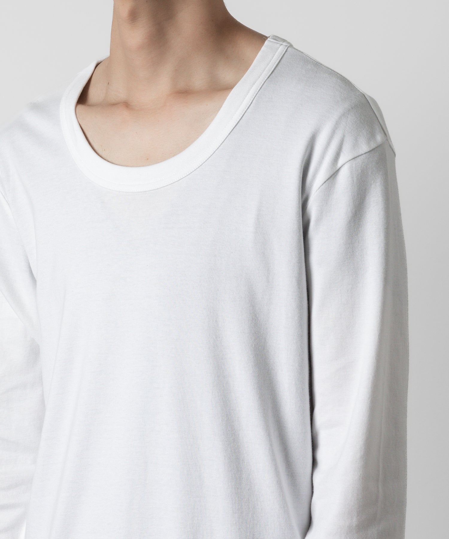 【ATTACHMENT】ATTACHMENT アタッチメントのSVIN CO RIB O-NECK L/S TEE - WHITE 公式通販サイトsession福岡セレクトショップ