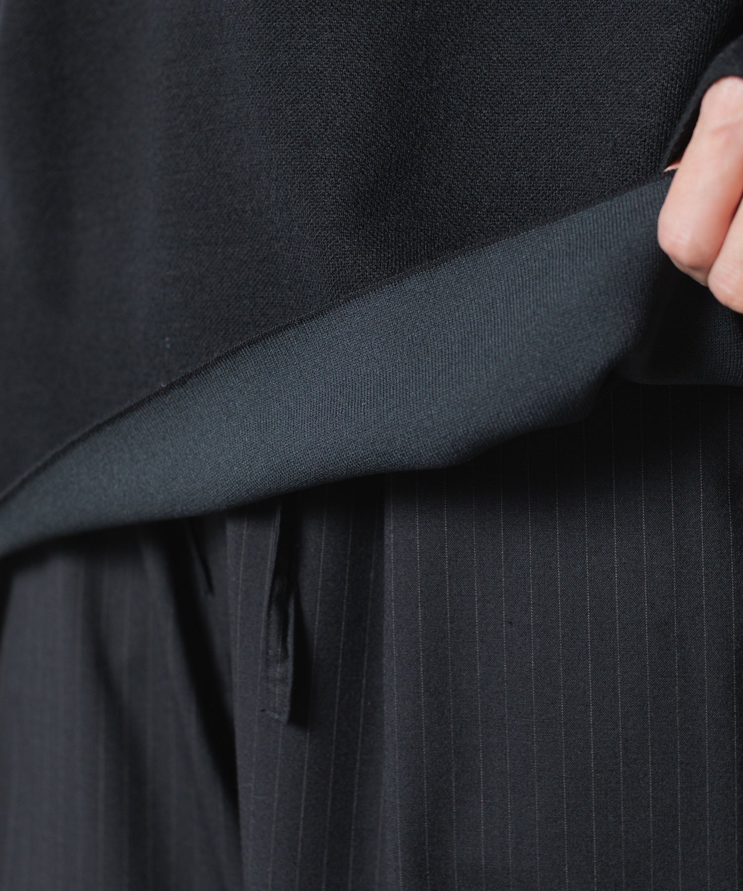 ATTACHMENT アタッチメントのWOxPE DOUBLE FACE KNIT CREW NECK PULLOVER - BLACKの公式通販サイトsession福岡セレクトショップ