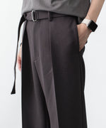 画像をギャラリービューアに読み込む, ATTACHMENT アタッチメントのPE STRETCH DOUBLE CLOTH BELTED STRAIGHT TROUSERS - D.BROWNの公式通販サイトsession福岡セレクトショップ
