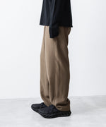 画像をギャラリービューアに読み込む, ATTACHMENT アタッチメントのRY/CO/SI FLANNEL 1TUCK EASY TROUSERS - CAMELの公式通販サイトsession福岡セレクトショップ
