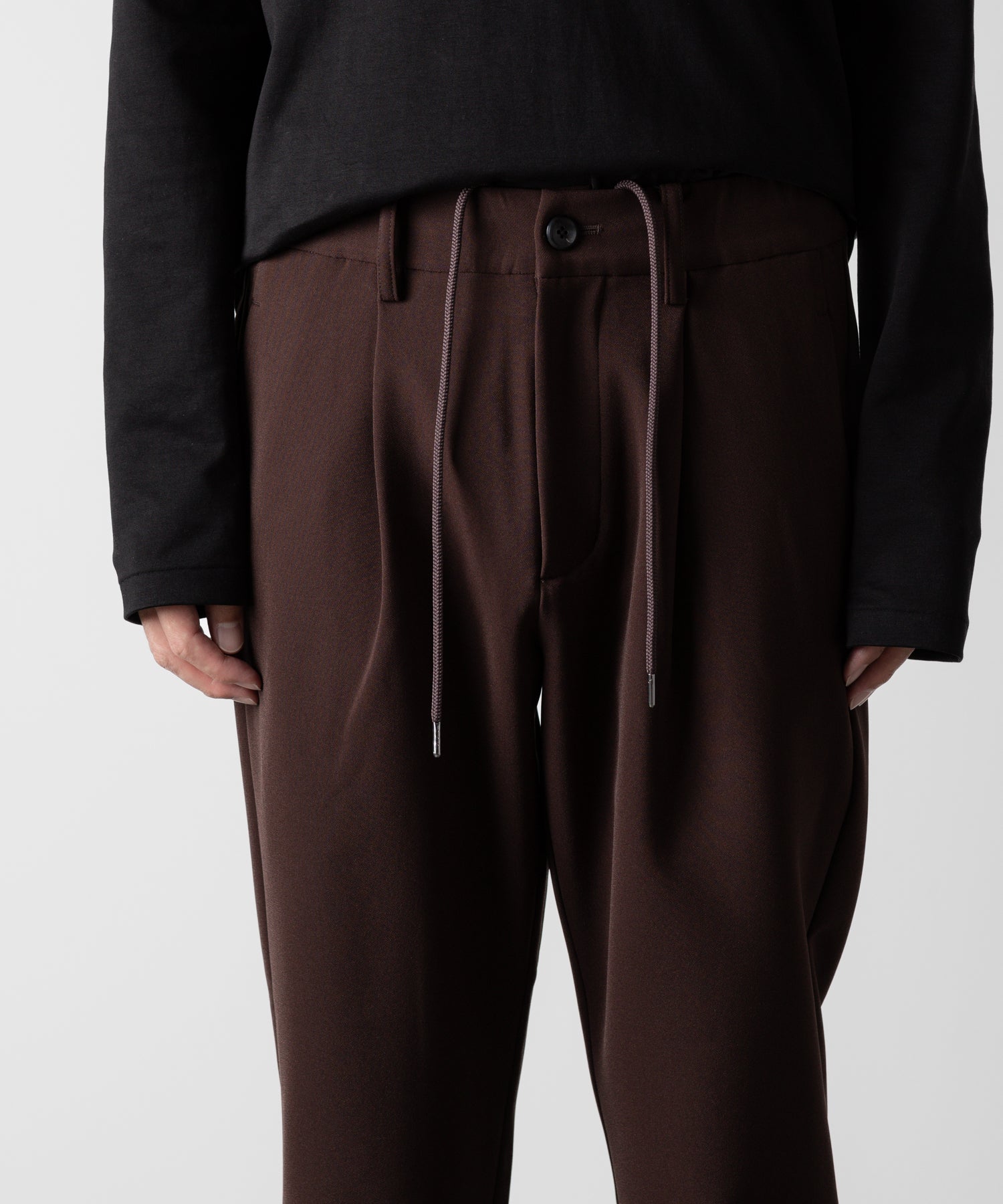 ATTACHMENT アタッチメントのPE STRETCH DOUBLE CLOTH REGULAR FIT EASY TROUSERS - BROWN 公式通販サイトsession福岡セレクトショップ