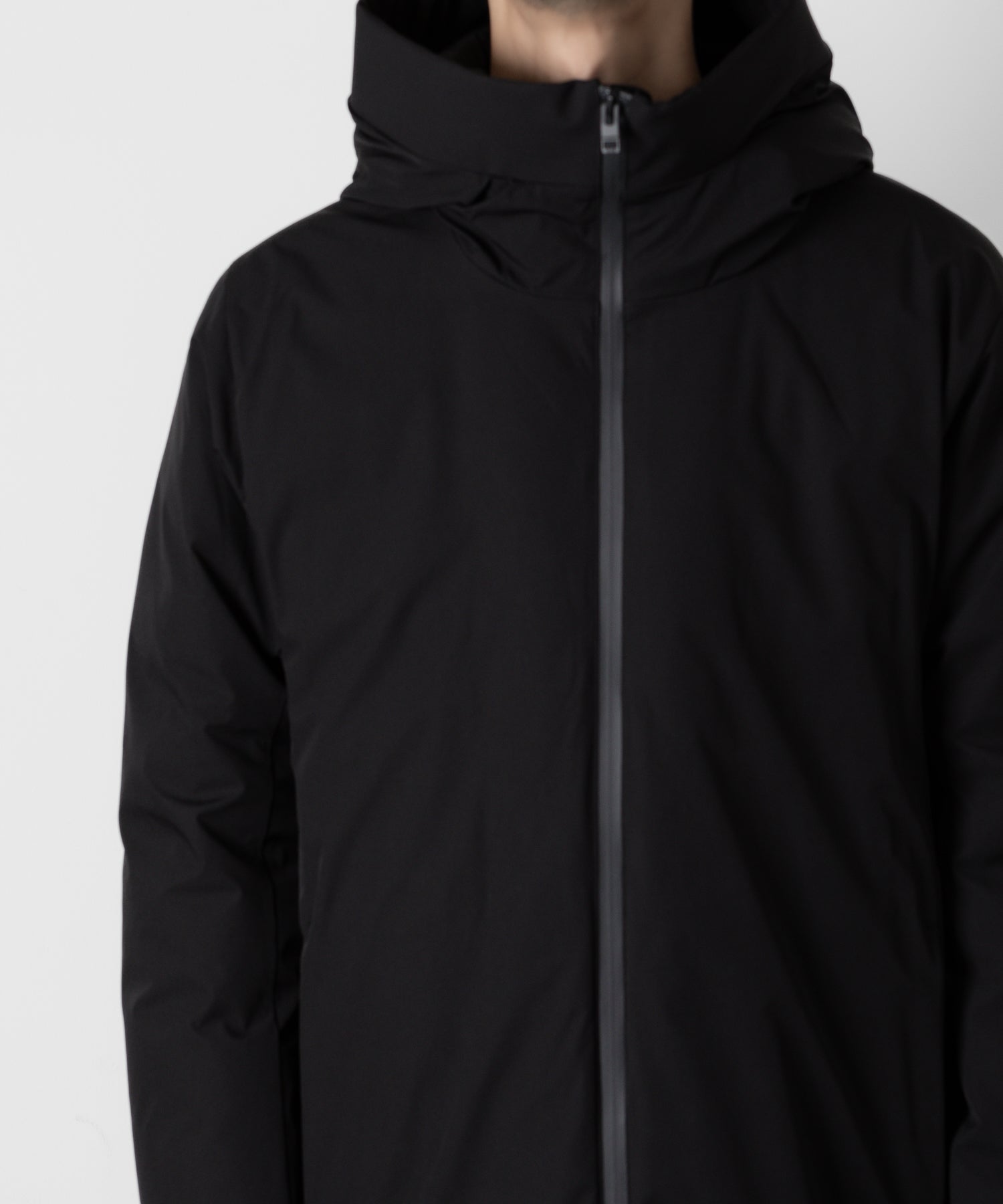 ATTACHMENT アタッチメントの3LAYER LIGHT TAFFETA HOODED DOWN JACKET - BLACK 公式通販サイトsession福岡セレクトショップ