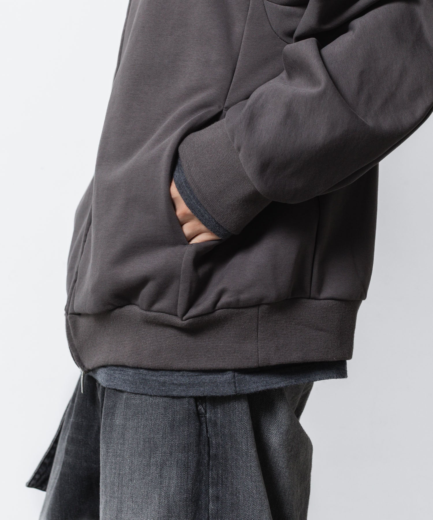 ATTACHMENT アタッチメントのCO STRECH TERRY ZIP UP HOODIE - D.GRAYの公式通販サイトsession福岡セレクトショップ