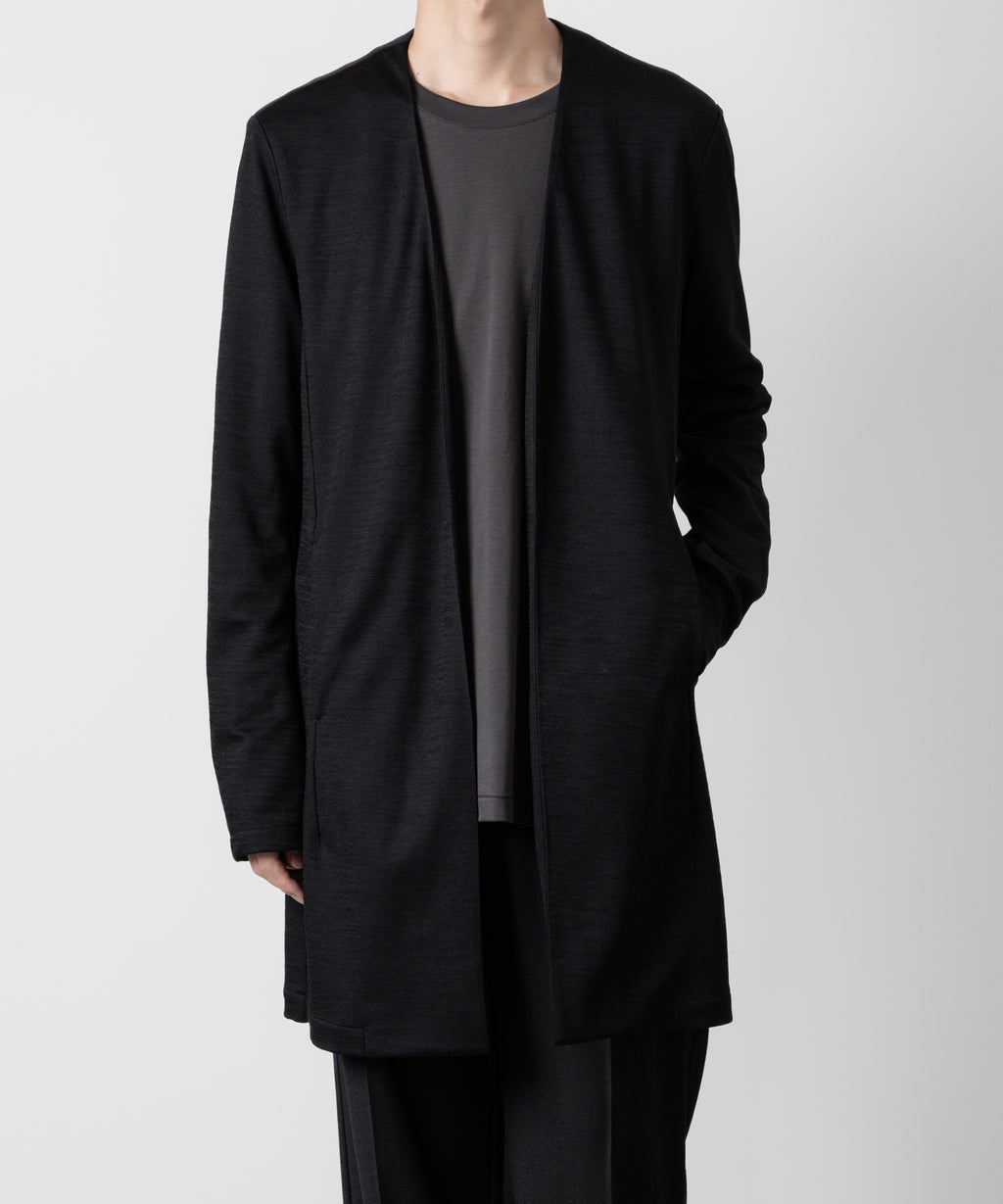 ATTACHMENT アタッチメントのWO/NY SMOOTH COLLARLESS LONG CARDIGAN - BLACK 公式通販サイトsession福岡セレクトショップ