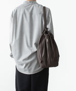 画像をギャラリービューアに読み込む, ATTACHMENT アタッチメントのSYNTHETIC LEATHER BUCKET BAG - D.BROWNの公式通販サイトsession福岡セレクトショップ
