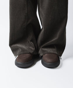 VEIN 】COW LEATHER NUBUCK OVAL SOLE TRAINER - BROWN | 公式通販